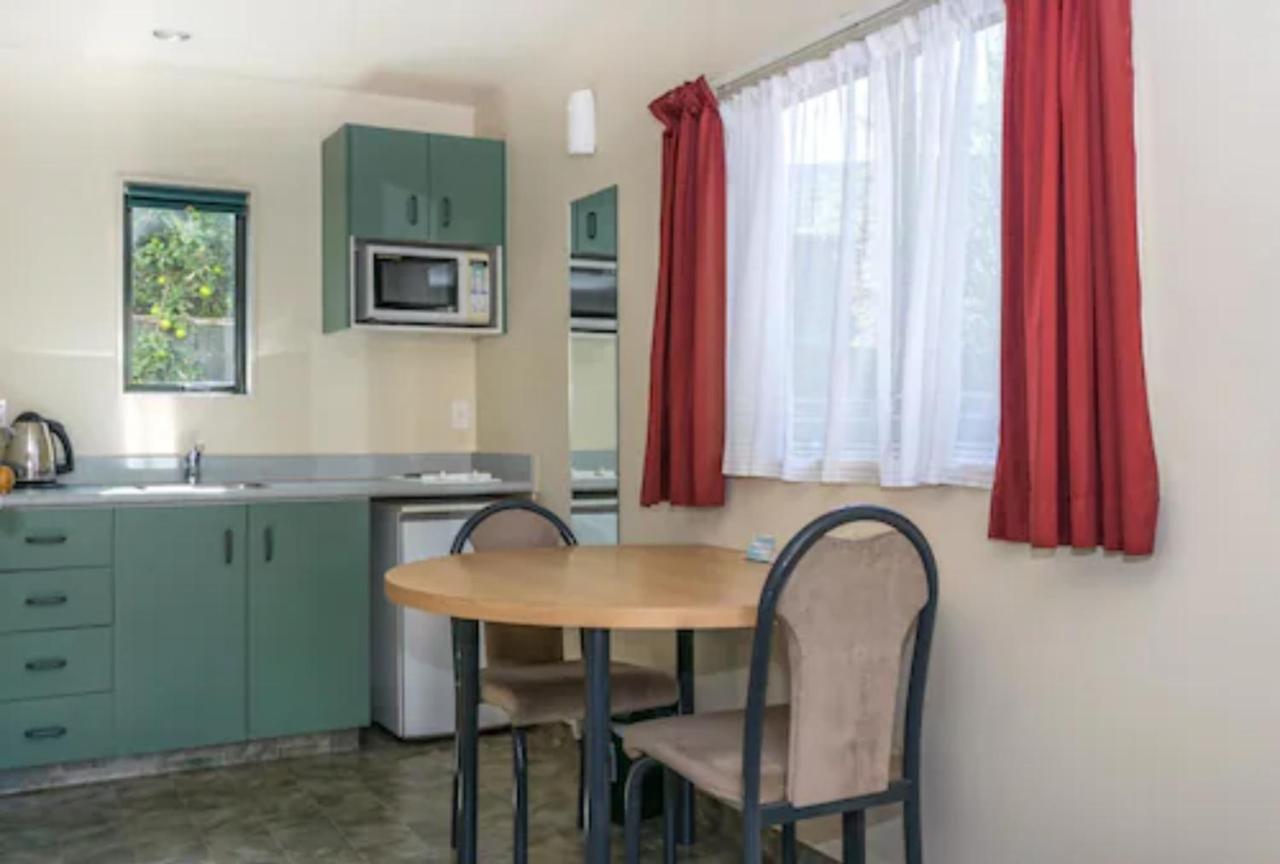 Ashleigh Court Motel Blenheim Buitenkant foto